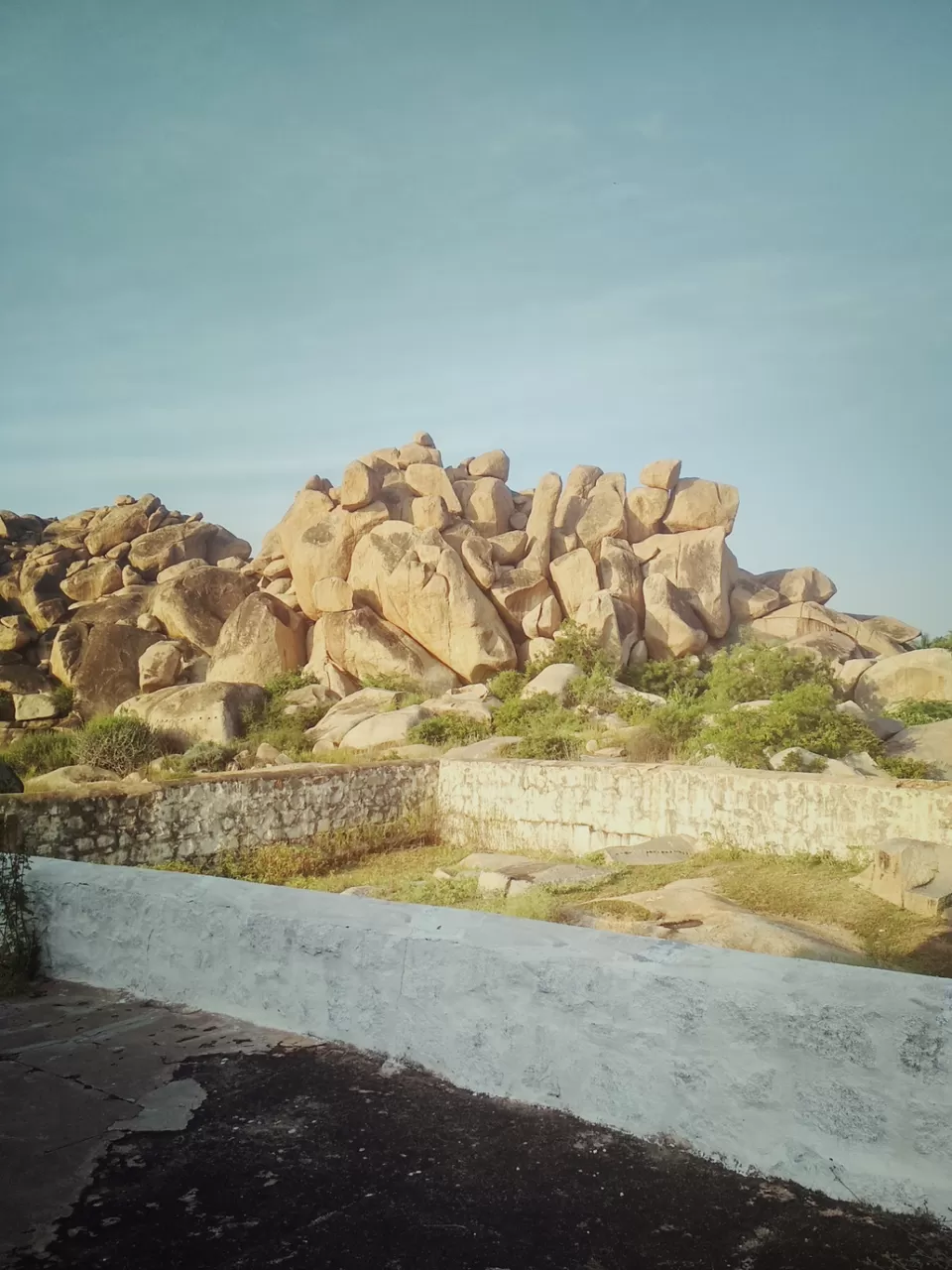 Photo of Anegundi - Gangavathi Road, Saroja Nagar, Hirejantkal, Gangavathi, Karnataka, India by Smash