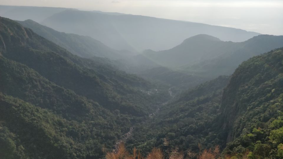 Photo of Dawki, Meghalaya, India by Naveen Raman