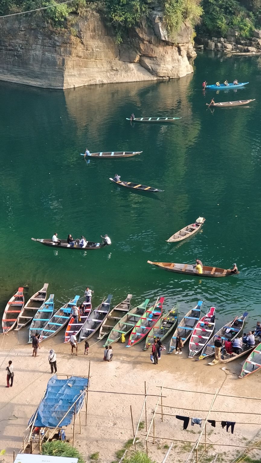 Photo of Dawki, Meghalaya, India by Naveen Raman