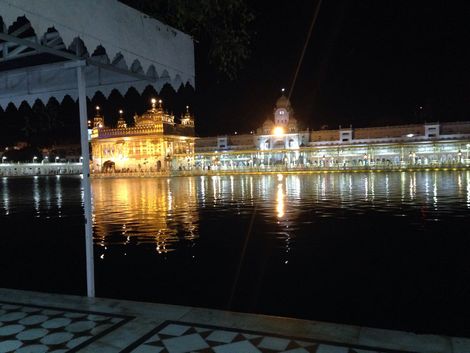 Photo of Mesmerising Golden temple- Amritsar by Kirti Pawar