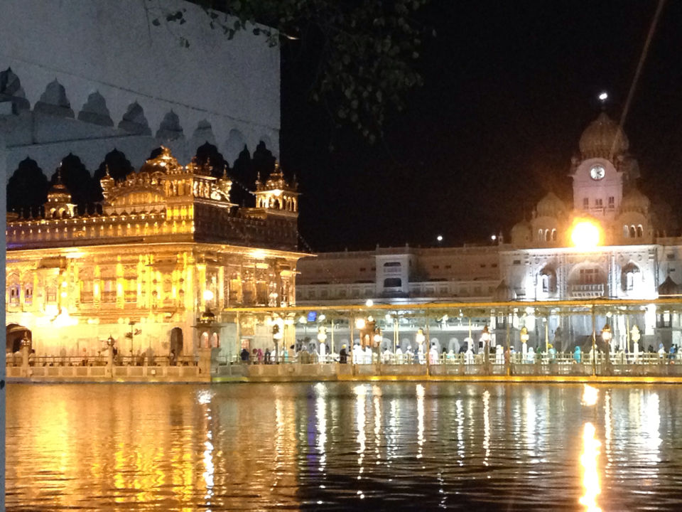 Photo of Mesmerising Golden temple- Amritsar by Kirti Pawar
