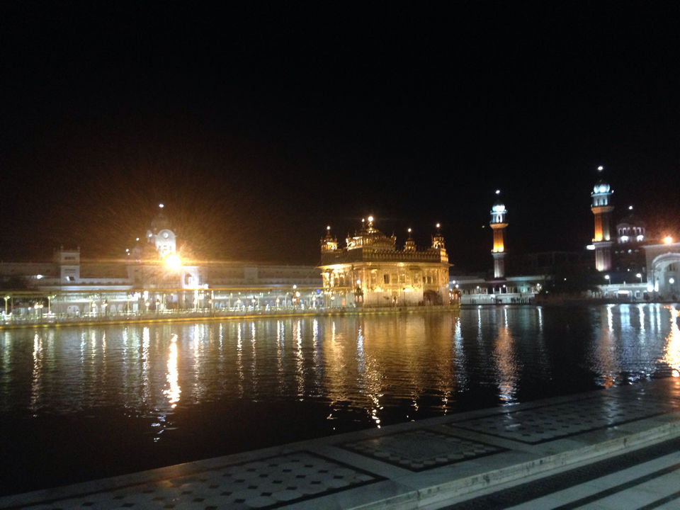 Photo of Mesmerising Golden temple- Amritsar by Kirti Pawar