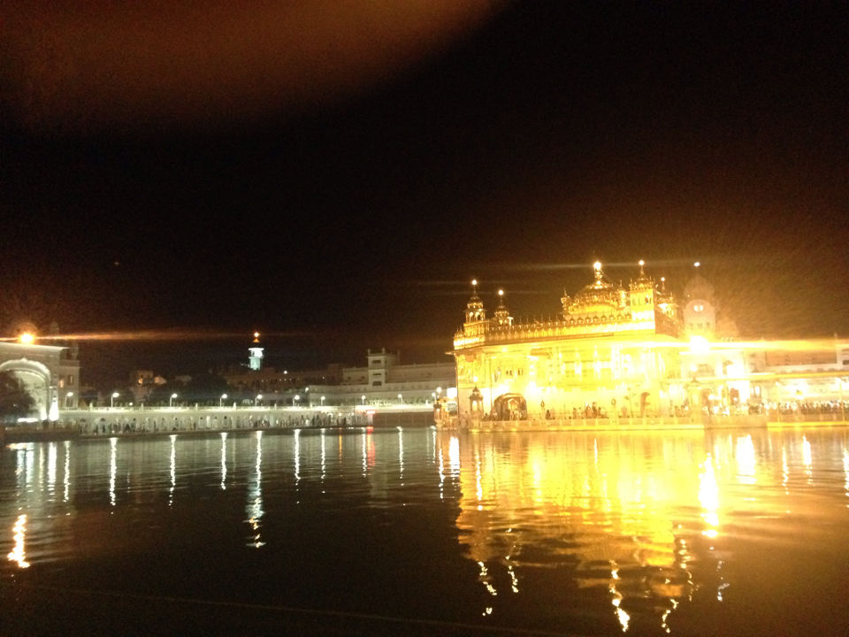 Photo of Mesmerising Golden temple- Amritsar by Kirti Pawar