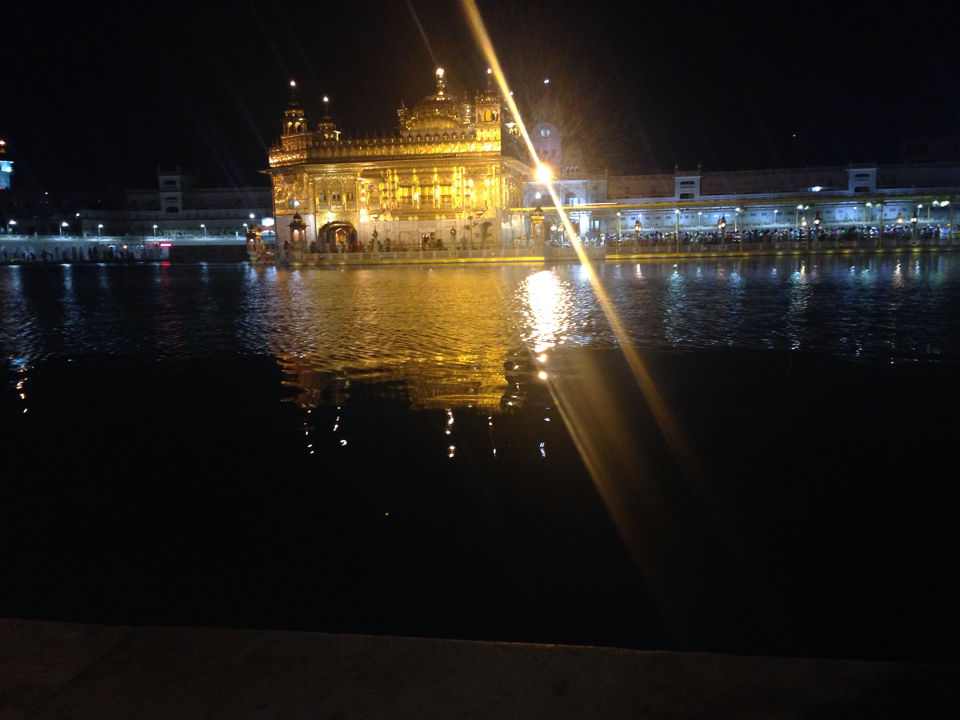 Photo of Mesmerising Golden temple- Amritsar by Kirti Pawar