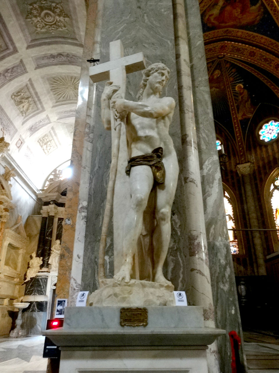 Photo of Basilica di Santa Maria Sopra Minerva, Piazza della Minerva, Rome, Metropolitan City of Rome, Italy by Sumedha Bharpilania