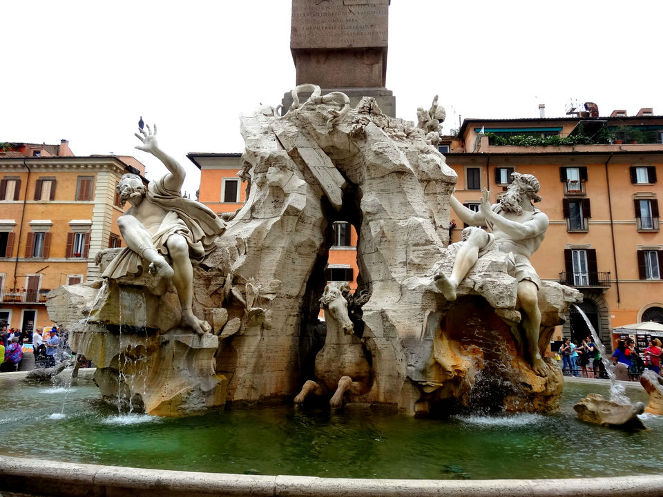 Photo of Piazza Navona, Rome, Metropolitan City of Rome, Italy by Sumedha Bharpilania