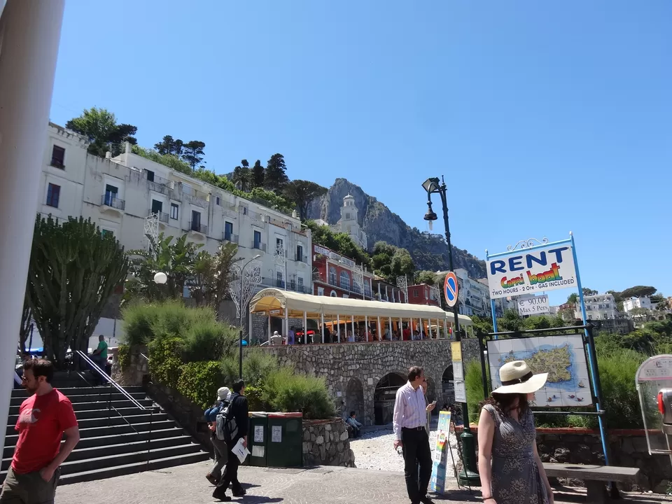 Photo of Capri, Italy by Sumedha Bharpilania