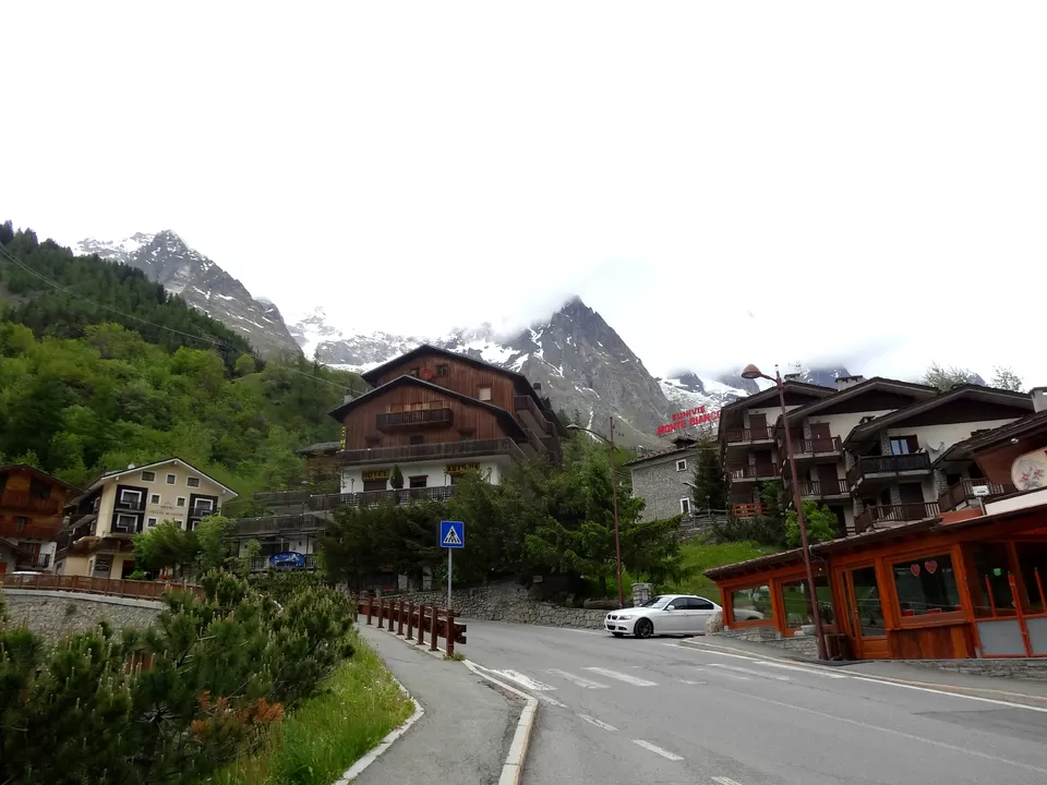 Photo of Courmayeur, Aosta Valley, Italy by Sumedha Bharpilania