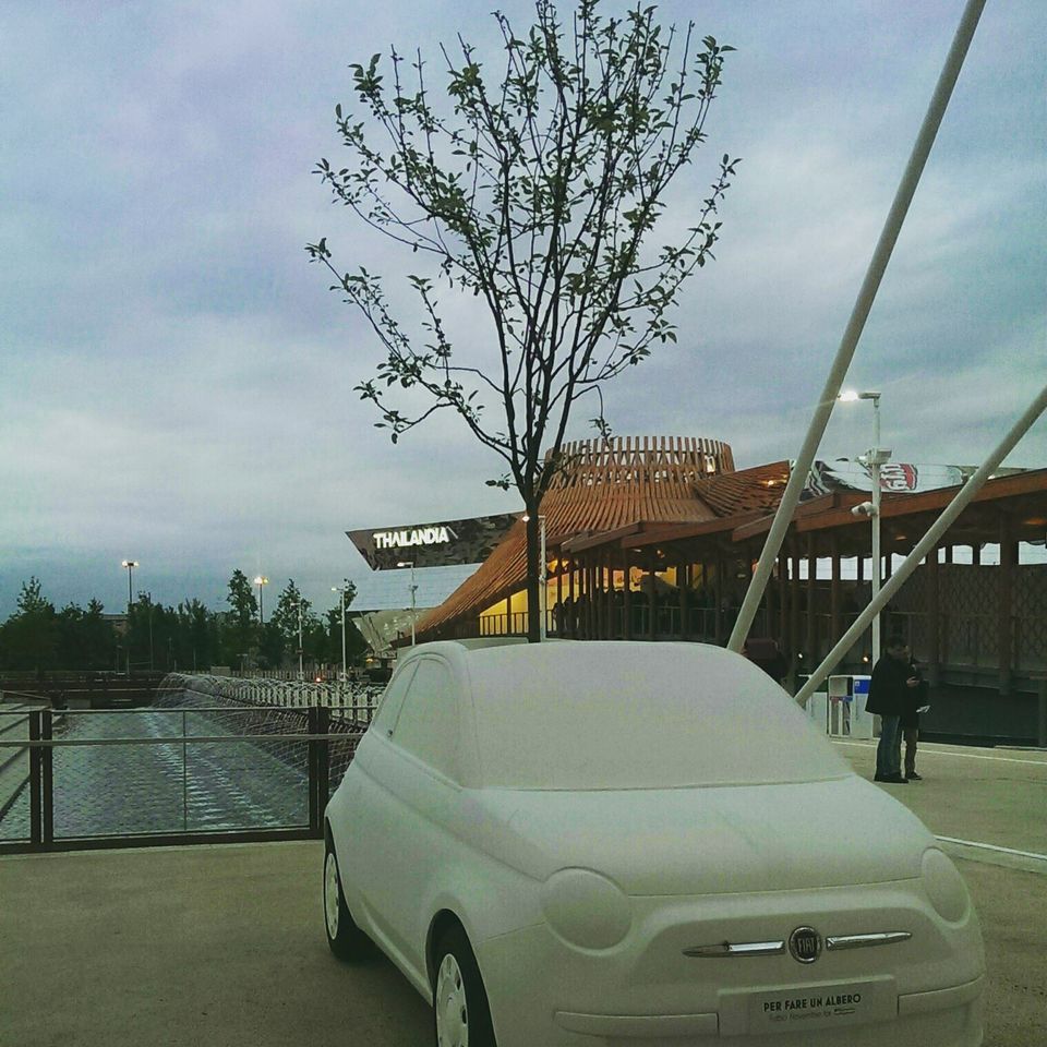 Photo of Redefining Luxury : Milan 1/11 by Sumedha Bharpilania