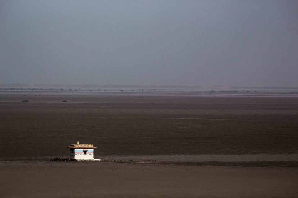 Photo of Lakhpat Fort, Kot Lakhpat, Gujarat, India by Ronojoy Sinha