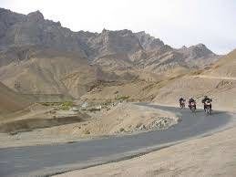 Photo of A complete to-go places for Ladakh for everyone 10/18 by deepanshu garg