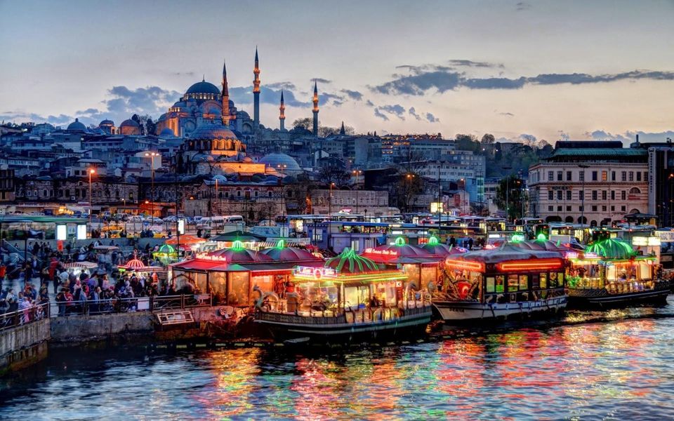 Photo of Istanbul, Turkey by deepanshu garg