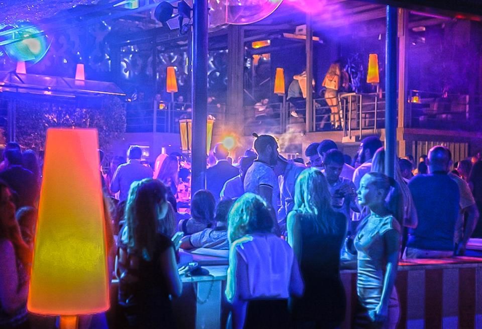 Photo of New Year's Eve to Awesome Nightlife : A Perfect Itinerary for Istanbul tukey by deepanshu garg