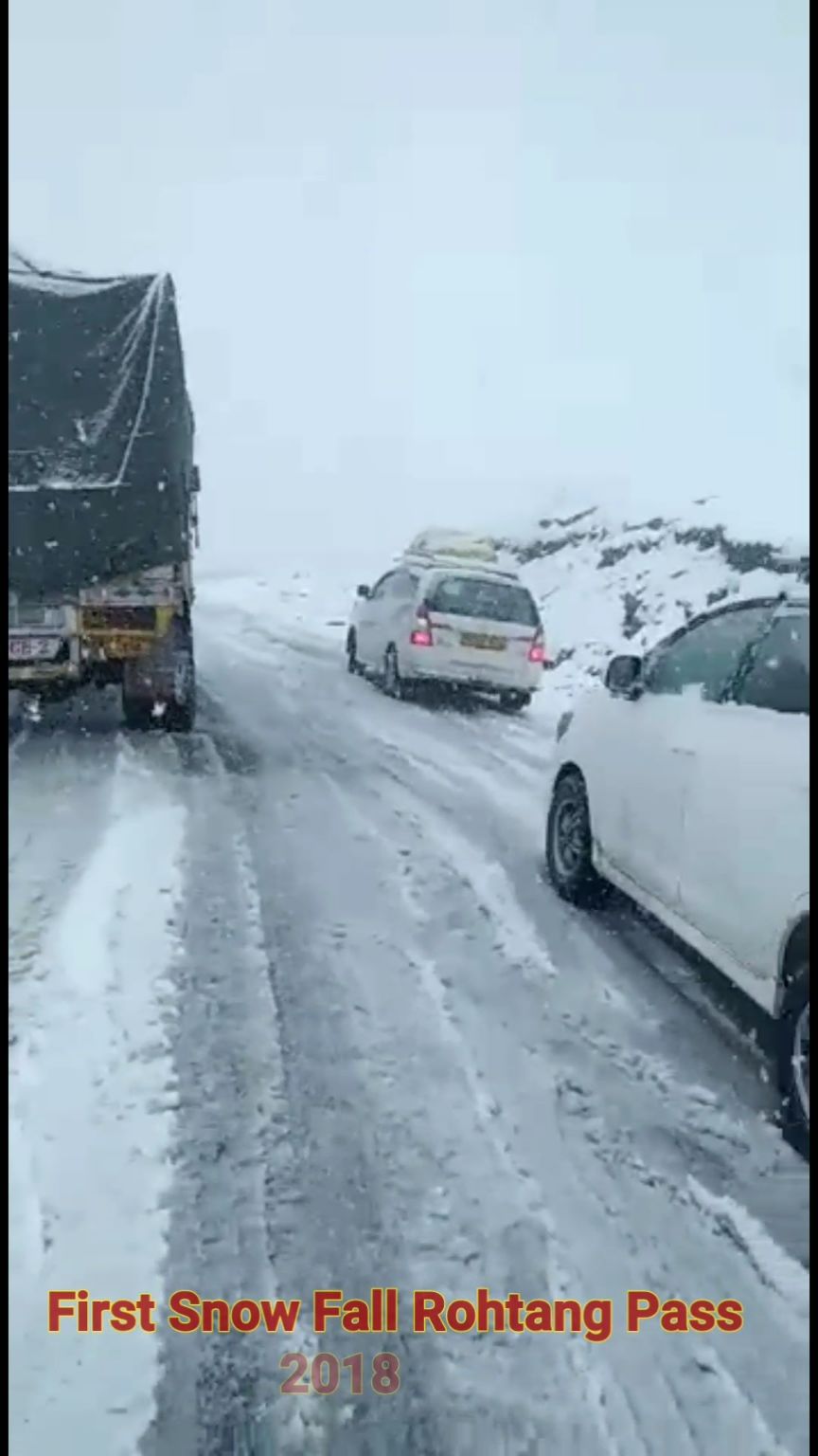 Photo of First Snowfall At Rohtang Pass 2018 | Himachal Prasesh by Etc Fun Unlimited