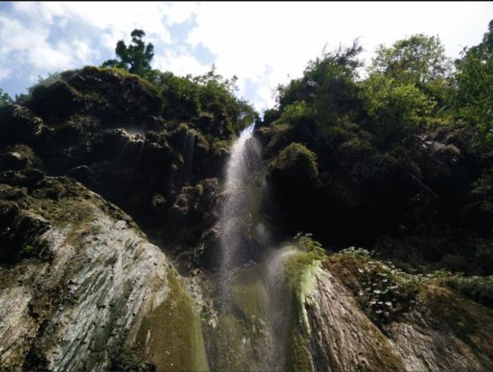 Photo of Neelkanth mahadev temple, Uttarakhand, India by ayush raj