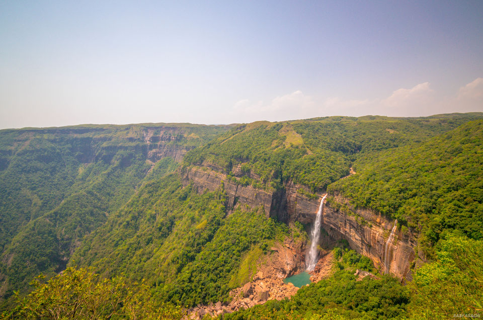 Photo of Nohkalikai Falls by Sabyasachi Sanyal