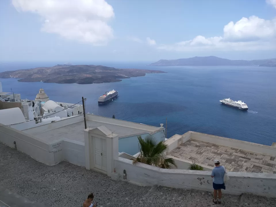 Photo of Fira White Residence, Agiou Mina, Thera, Greece by Bhavya Sanghani