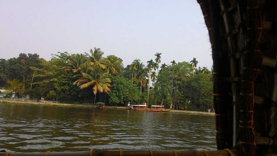 Photo of Alleppey: a story of the beach, the boat and the backwaters by The tales to tell