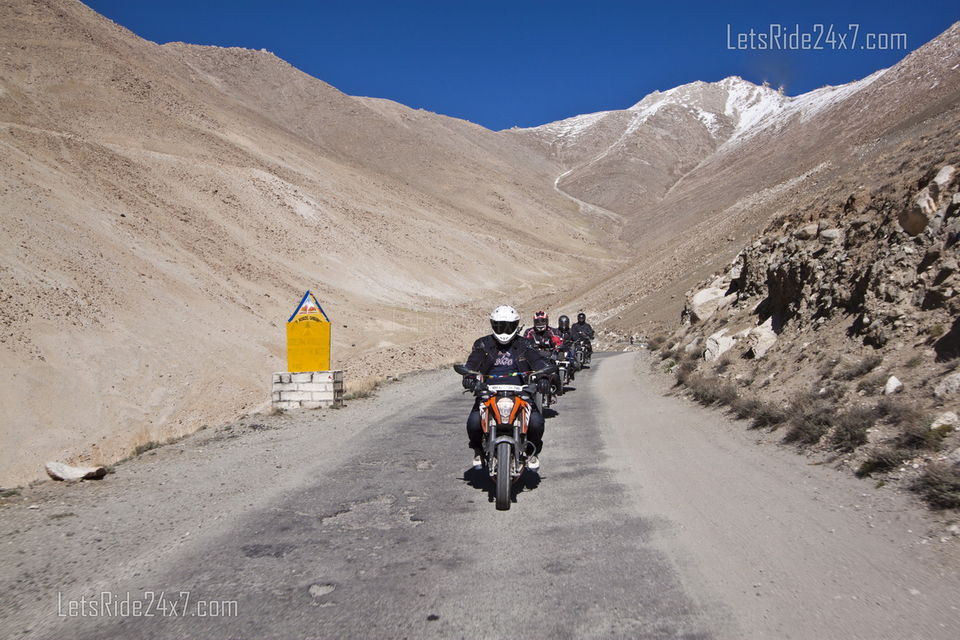 Photo of Leh Ladakh 2014 - 14 bikes 14 riders and a journey to the highest motor-able road 21/26 by Rishabh Shukla