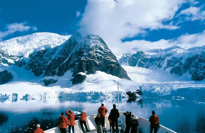 Photo of 9 Off-the-Hook trips to do in your lifetime! 1/9 by Nutterbugg