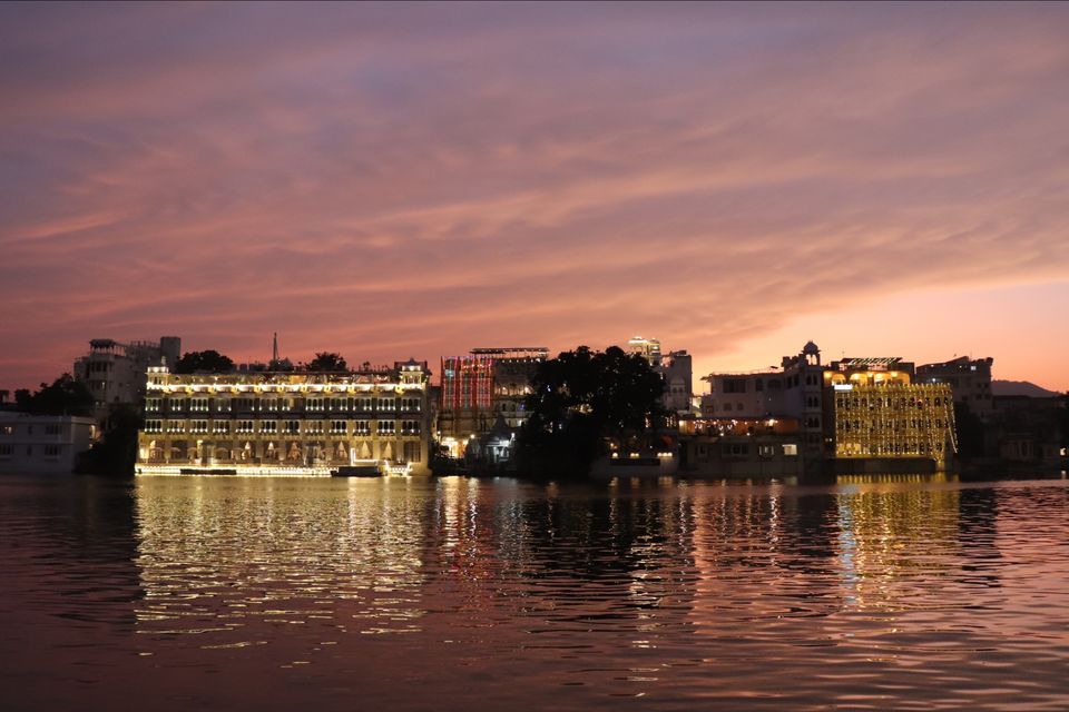 Photo of Palaces, Forts, Lakes, Desert and National Park - All in a week by Soumita Das