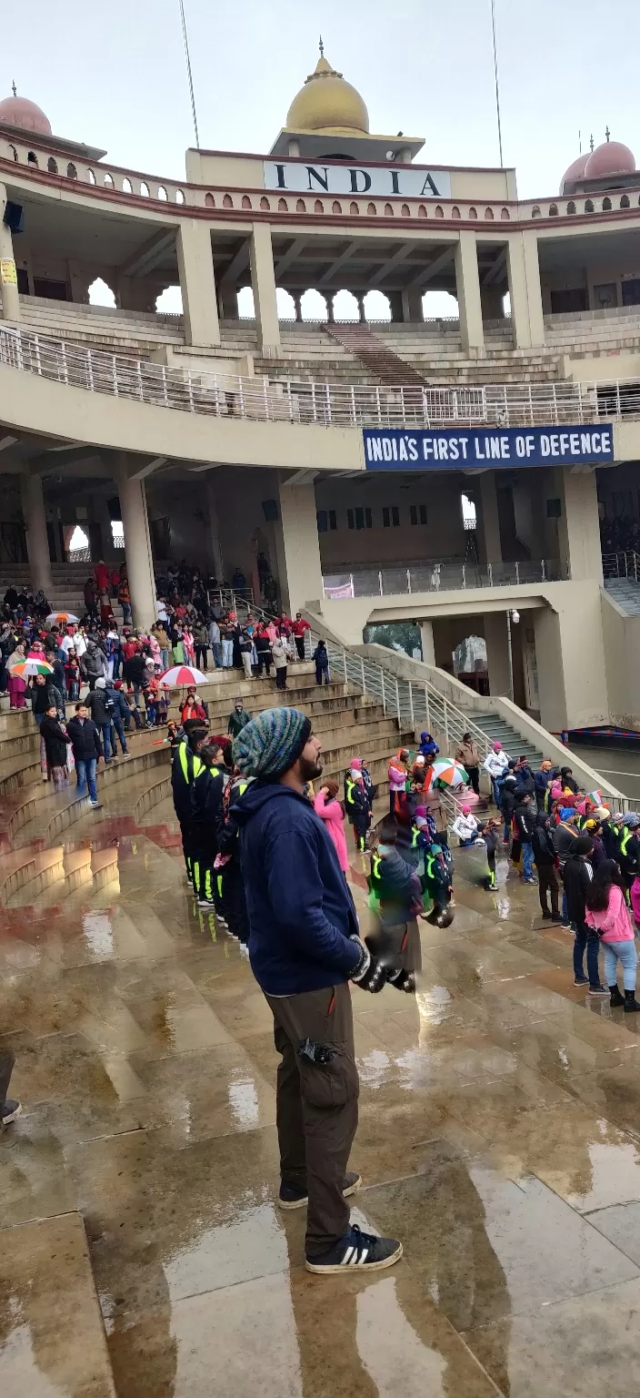 Photo of Wagah Border Pakistan by Venu bairi