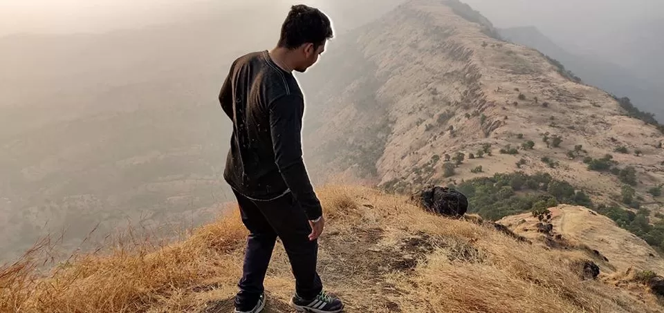 Photo of Garbett Point, Matheran, Maharashtra, India by Venu bairi