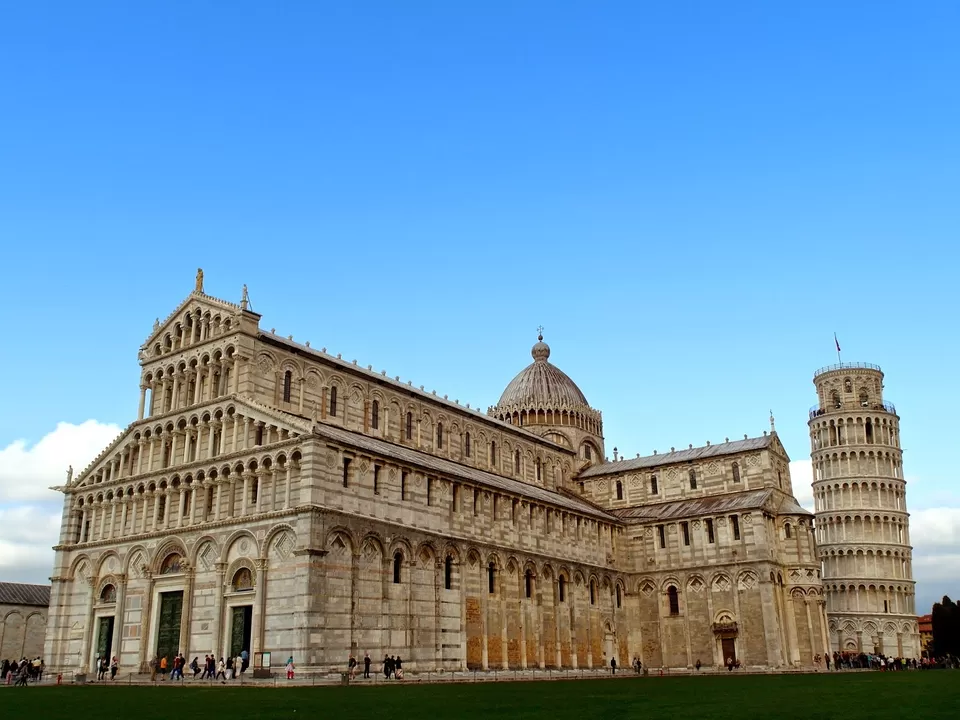 Photo of Duomo, Piazza San Giovanni, Volterra, Pisa, Italy by Lynette Tan