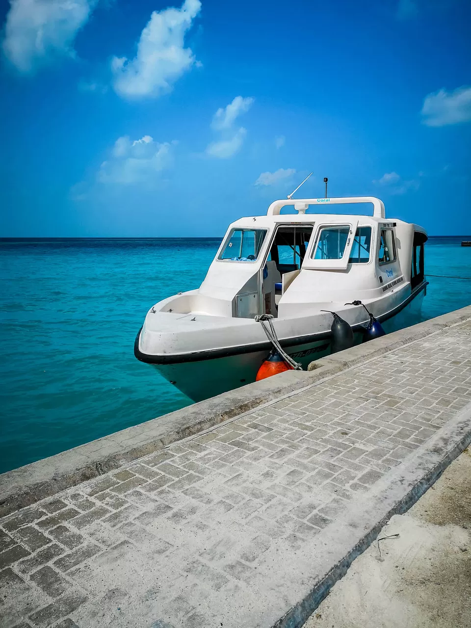 Photo of Bikini Beach, Rasdhoo, Maldives by NaughtyandCurly