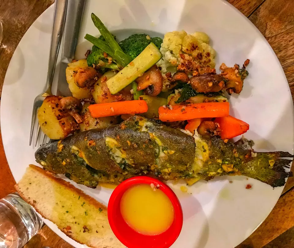 Photo of The Johnson's Cafe and Hotel, Siyal, Manali, Himachal Pradesh, India by NaughtyandCurly