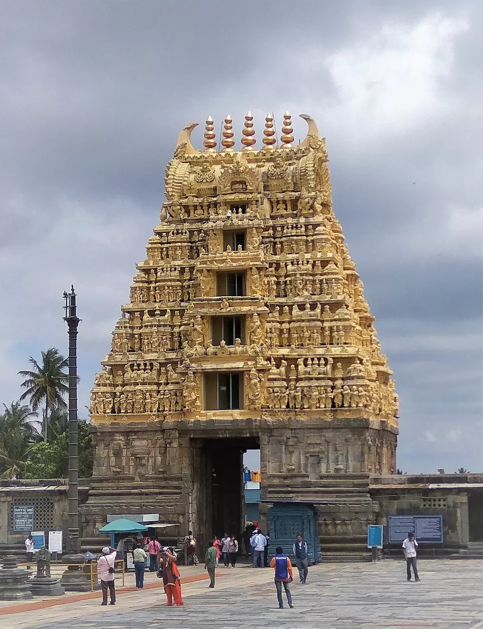 Photo of Belur, Karnataka, India by Ayushee Chaudhary