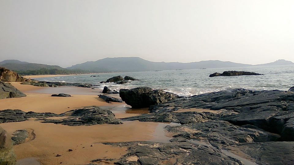 Photo of Hopping by the beaches on a soothing evening by Ayushee Chaudhary