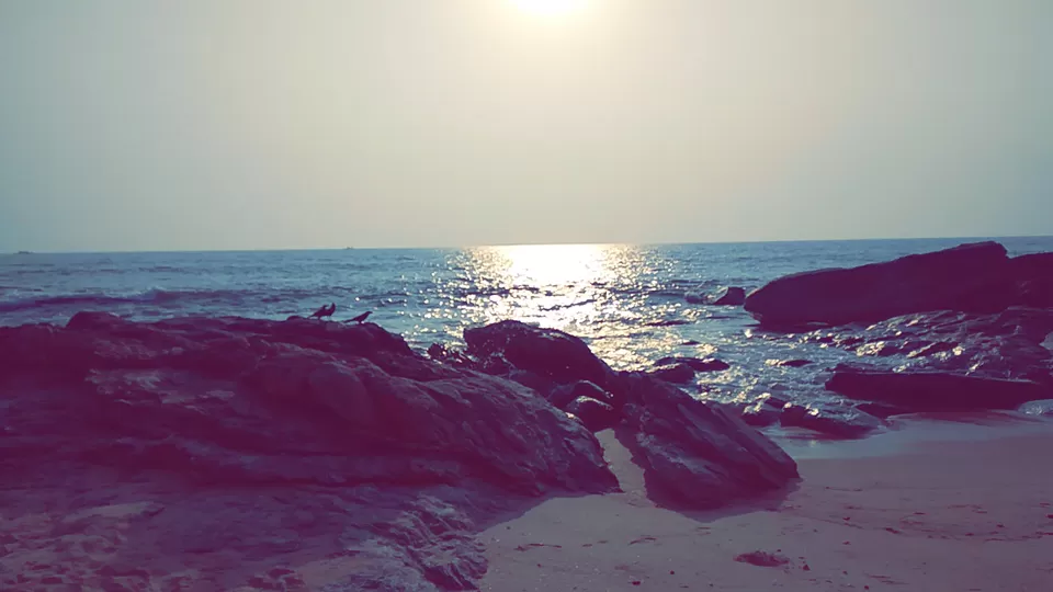Photo of Hopping by the beaches on a soothing evening by Ayushee Chaudhary