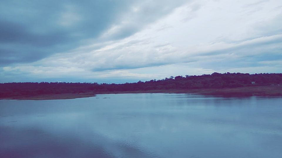 Photo of Aagara Lake View Point, Agara Lake Road, Bengaluru, Karnataka, India by Ayushee Chaudhary