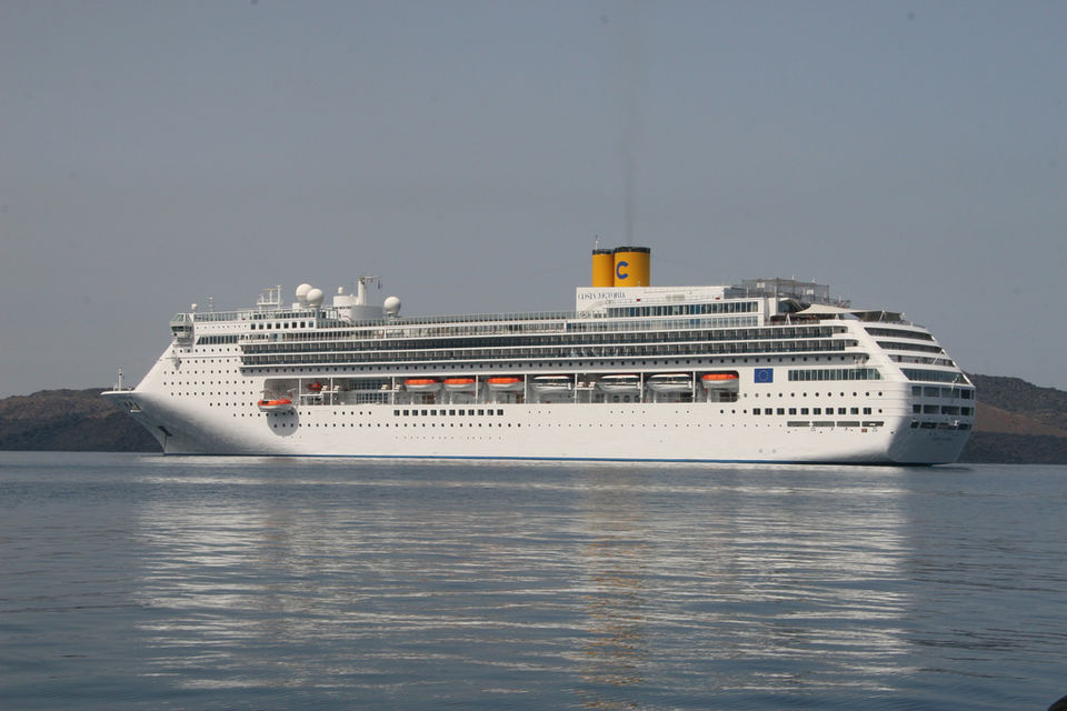 Photo of 5 international cruises under 5k a night from India  5/16 by Ayushee Chaudhary