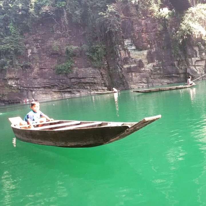 Photo of Dawki, Meghalaya, India by Amrapali Tapale