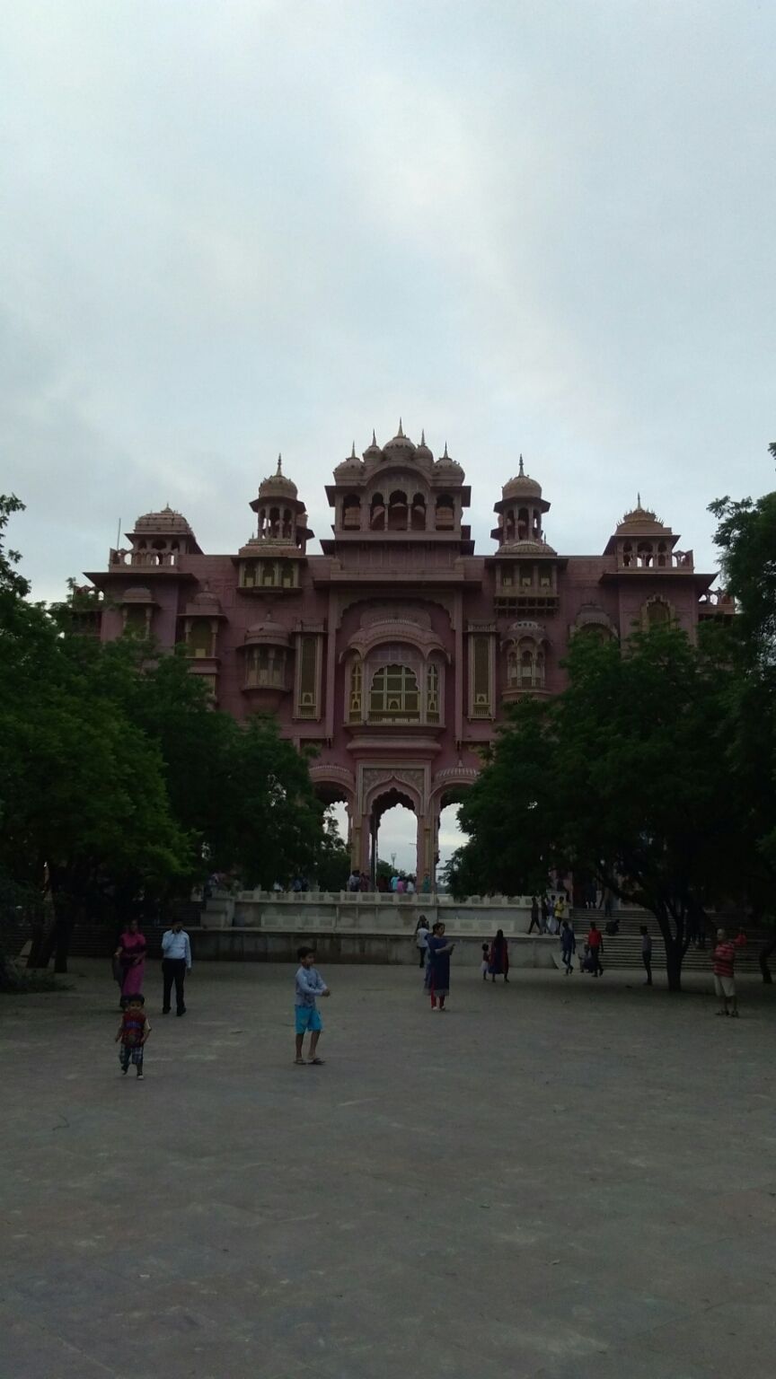 Photo of An evening in Jawahar Circle by ila johri