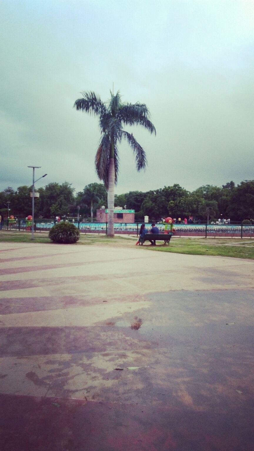 Photo of An evening in Jawahar Circle by ila johri