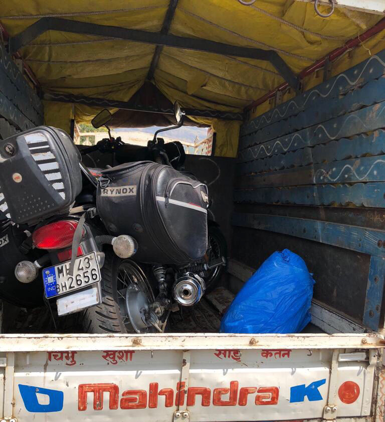 Photo of A Ride To Kolkata From Mumbai by Aniruddha Chang