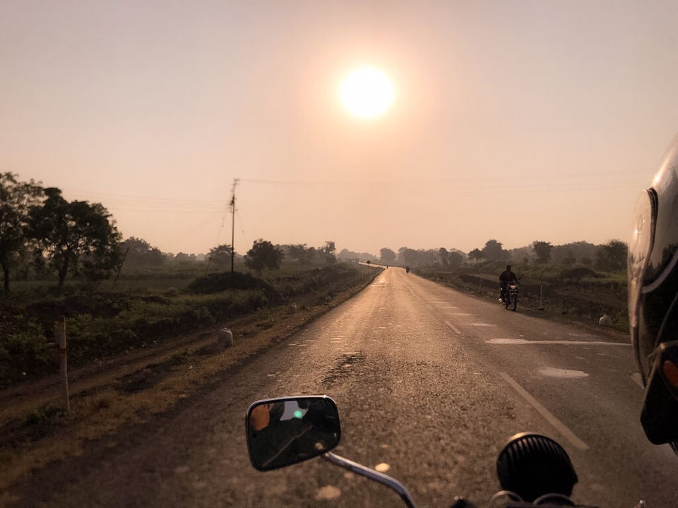 Photo of A Ride To Kolkata From Mumbai by Aniruddha Chang