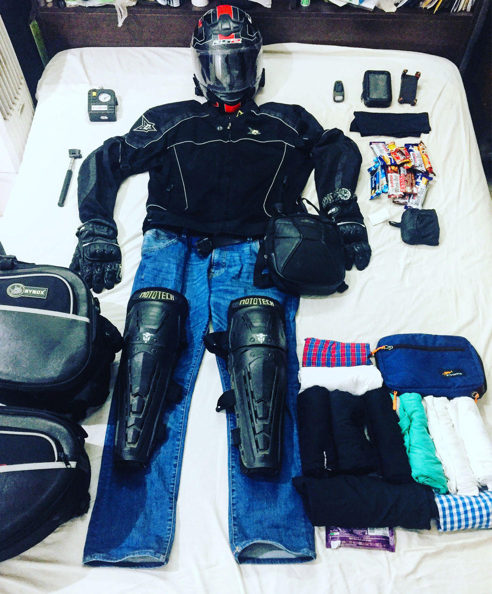 Photo of A Ride To Kolkata From Mumbai by Aniruddha Chang
