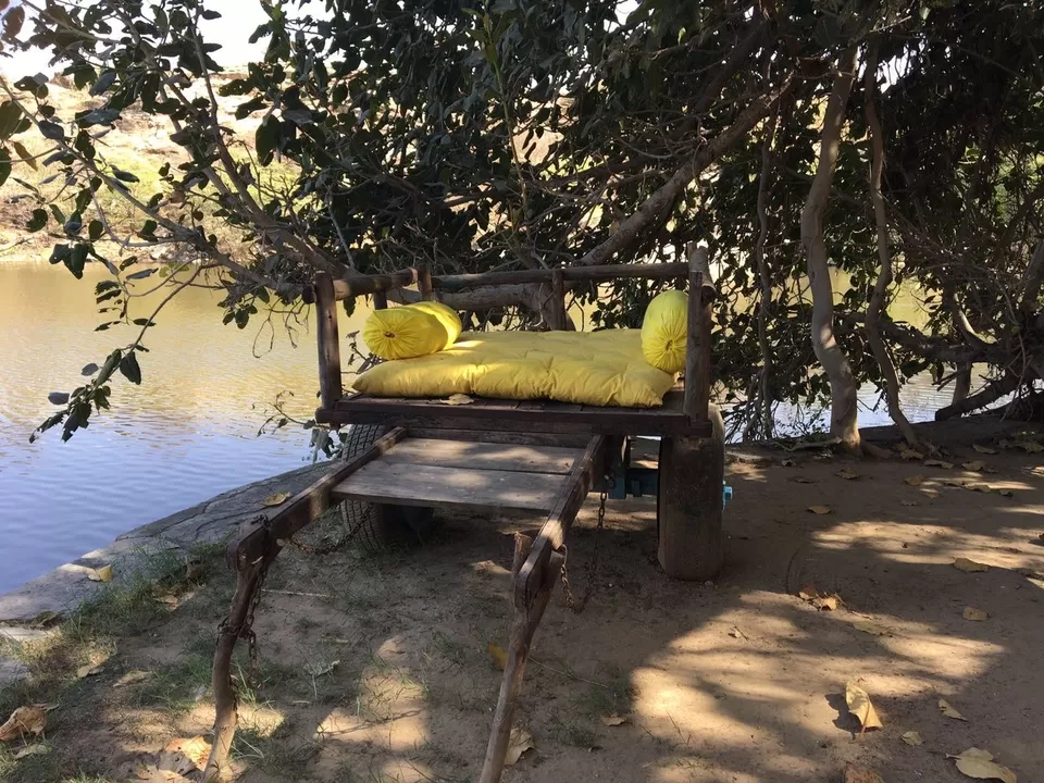 Photo of Lakshman Sagar, Raipur, Rajasthan, India by Vrundesh