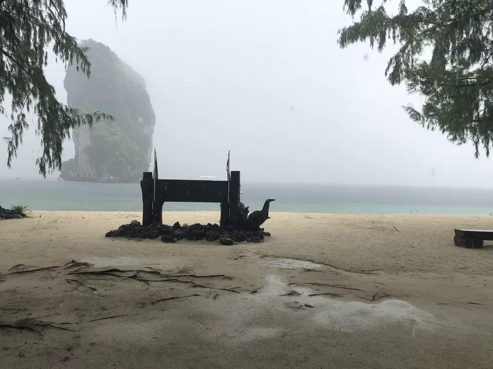 Photo of Ko Poda Krabi, Thailand by Vrundesh