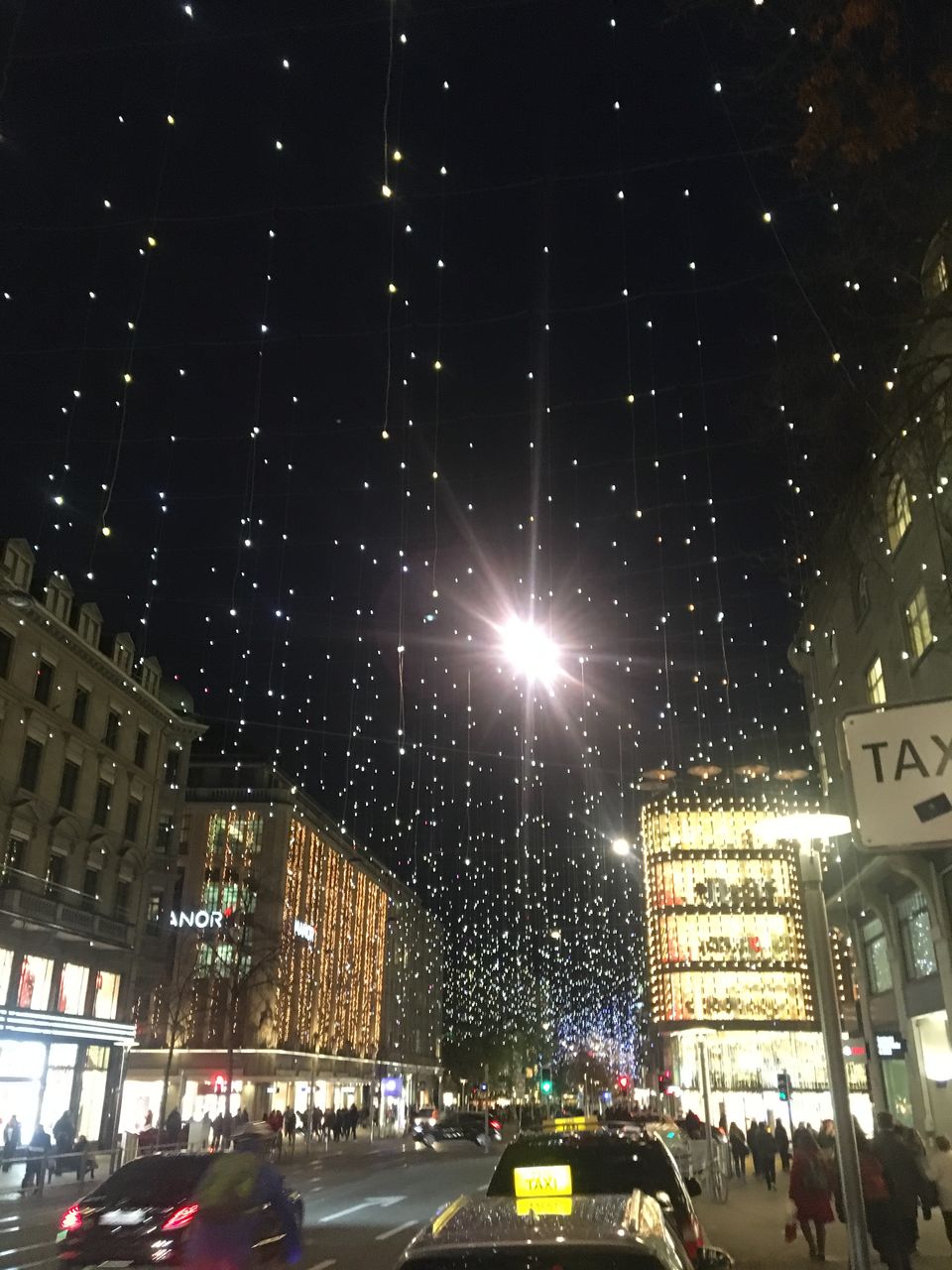 Photo of X-TRA Hotel, Limmatstrasse, Zürich, Switzerland by Vrundesh
