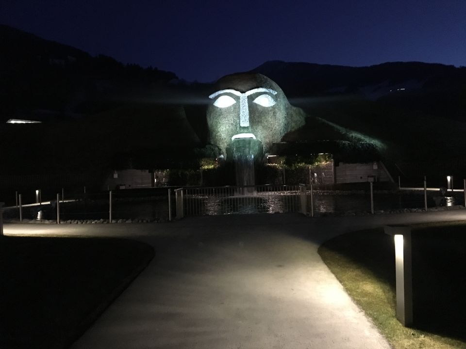 Photo of Innsbruck, Austria by Vrundesh