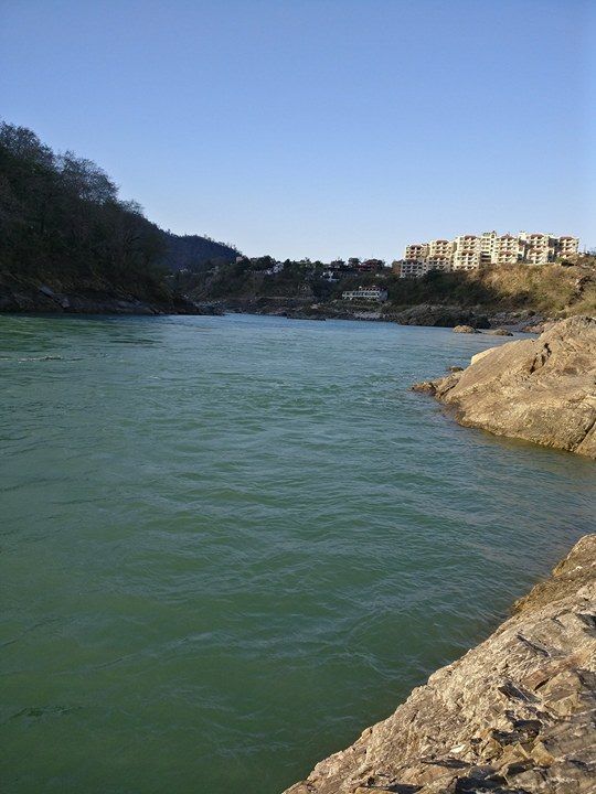 Photo of Lakshman Jhoola Taxi Stand, Laxman Jhula, Rishikesh, Uttarakhand, India by pawar sheetal