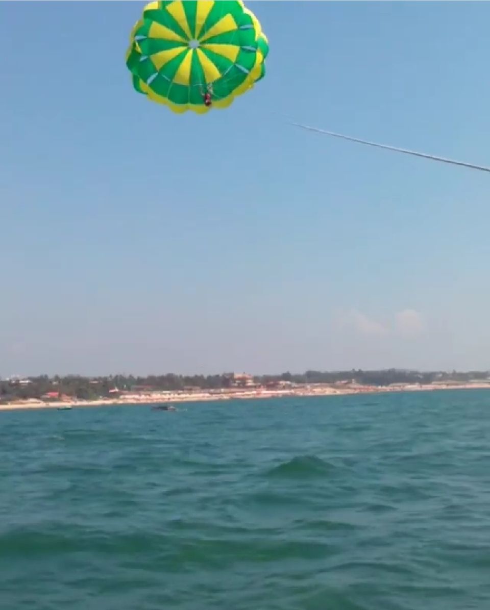 Photo of First experience of parasailing being an acrophobic #adventureactivity by Pallavi pandey