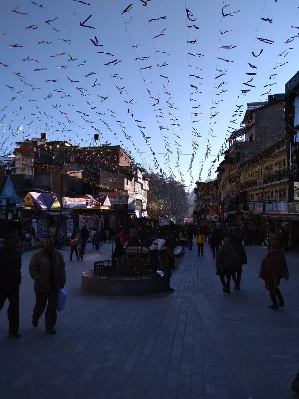 Photo of Mall Road, Manali, Himachal Pradesh by Ravi Ranjan Ojha
