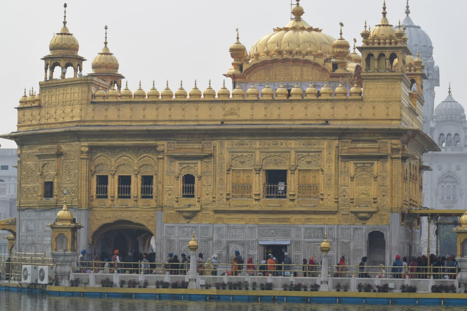 Photo of Golden Temple Road, Jallan Wala Bagh, Katra Ahluwalia, Amritsar, Punjab, India by Mansi