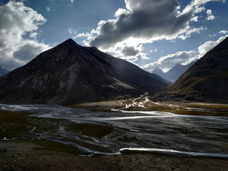 Photo of Zanskar Valley Road by Abhay Gupta
